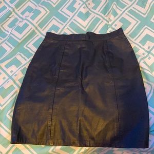 I am selling this product because it didn’t fit